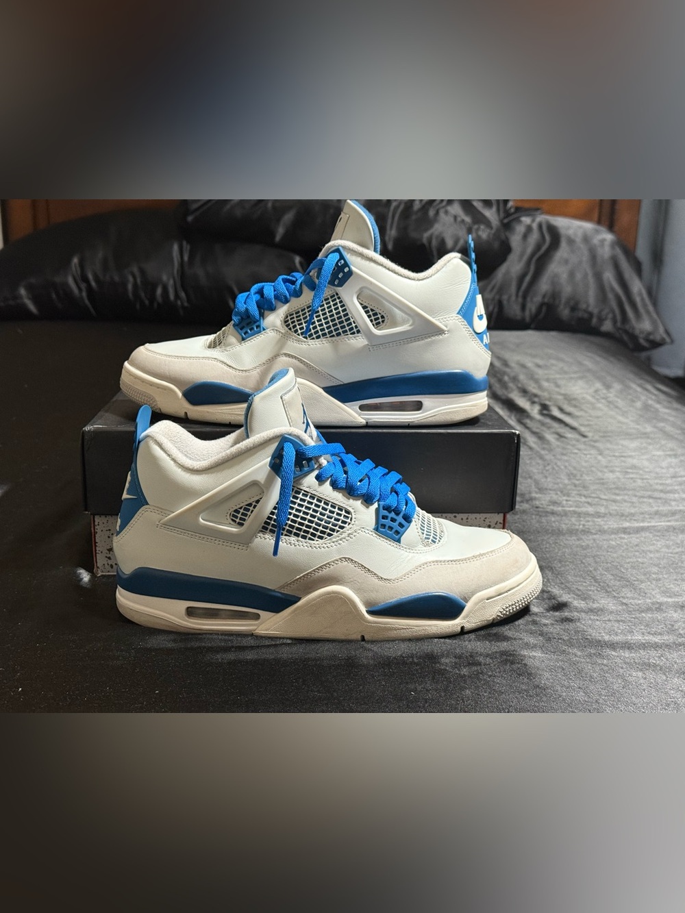 Men's Size 12 - Jordan 4 Retro Military Blue (2024) + Extra Laces